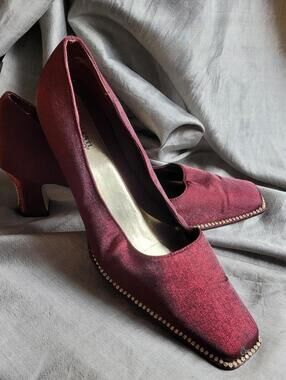 Valenti Franco Burgundy Satin Heels with Rhinestone Accents Dress Pumps Size 11